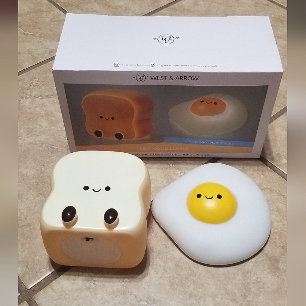 West & Arrow Toast And Sunny Side Up Egg LED Mood Lights